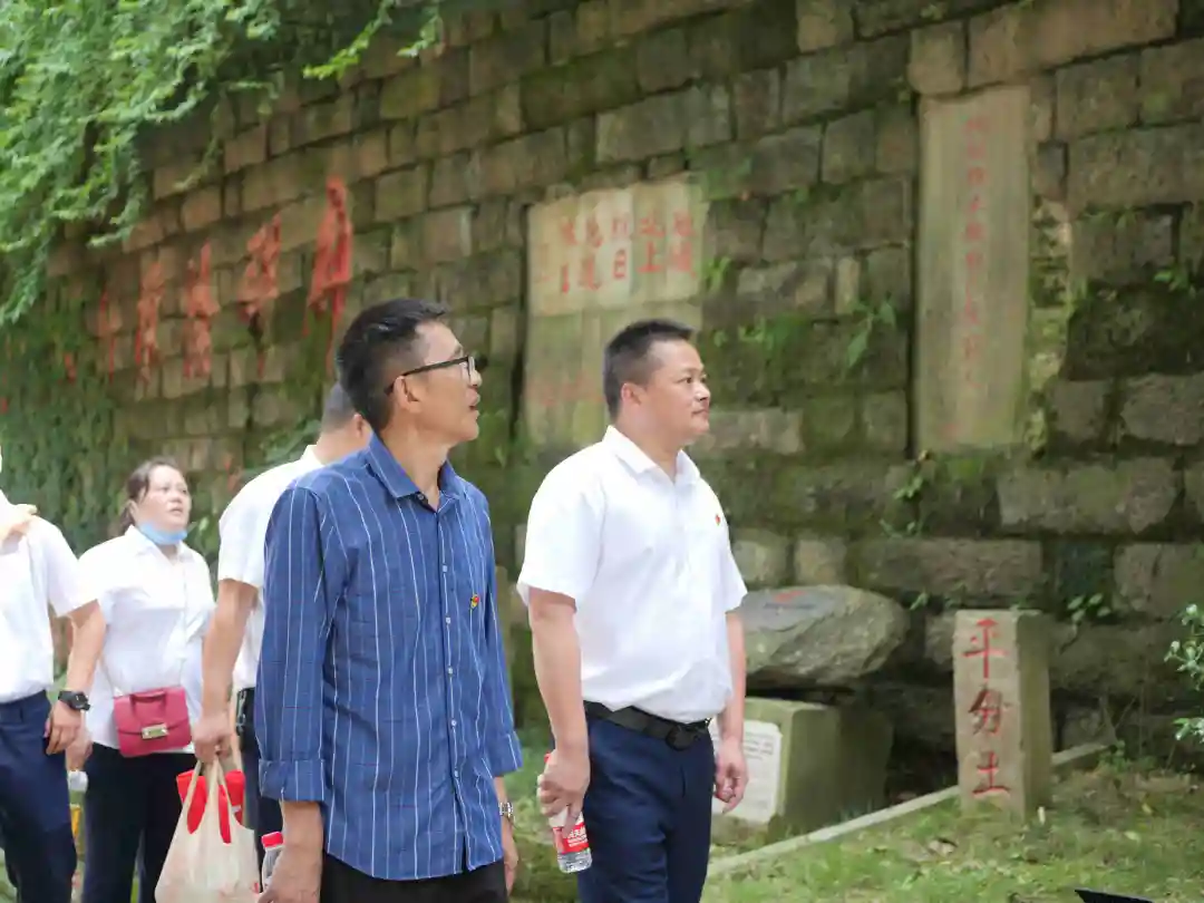 學(xué)黨史 明初心 知使命 | 躍尚物業(yè)黨支部在廣元蒼溪紅軍渡開展主題教育活動(圖5)